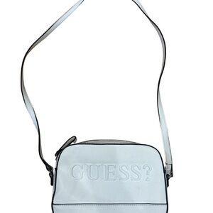 GUESS Elegant White Crossbody Bag